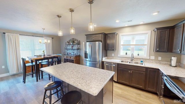 4543 W Cypress Drive, Jasper, IN 47546