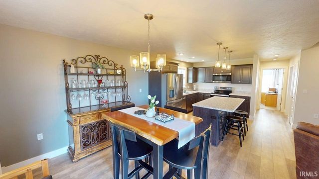 4543 W Cypress Drive, Jasper, IN 47546