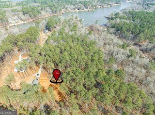 187 Crooked Creek Bay Road, Eatonton, GA 31024
