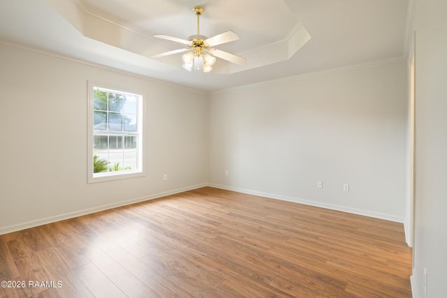 213 Sundown Drive, Broussard, LA 70518