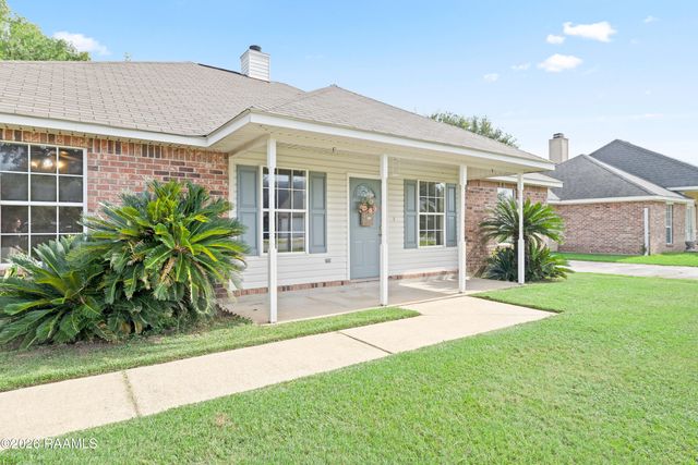 213 Sundown Drive, Broussard, LA 70518