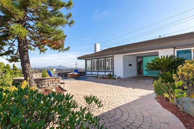 6641 Murray Park Dr, San Diego, CA 92120