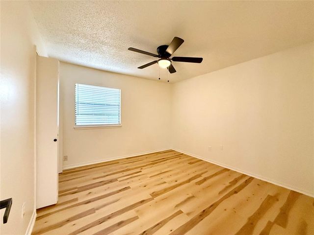 1901 N Moulton Court, Oklahoma City, OK 73127