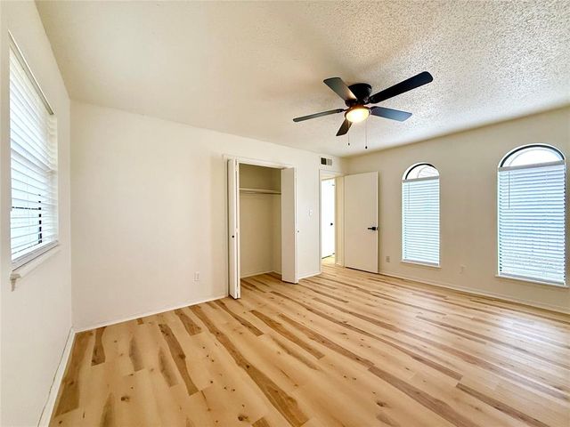 1901 N Moulton Court, Oklahoma City, OK 73127
