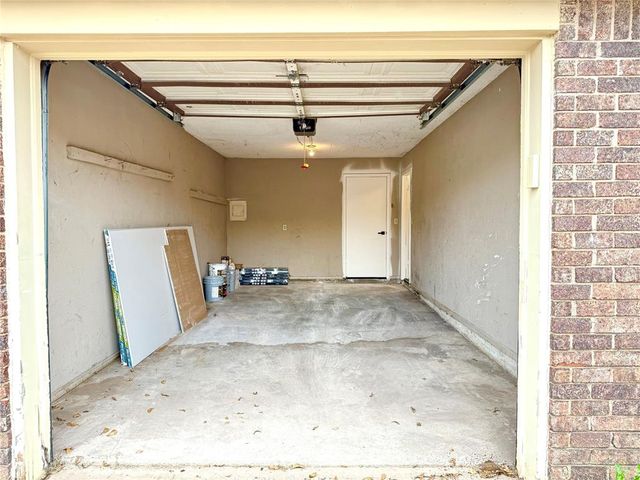 1901 N Moulton Court, Oklahoma City, OK 73127