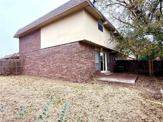1901 N Moulton Court, Oklahoma City, OK 73127