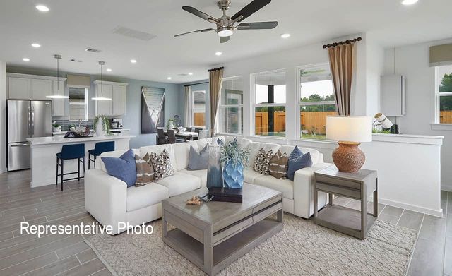 1346 Eldridge Pond Street, Dallas, TX 75126
