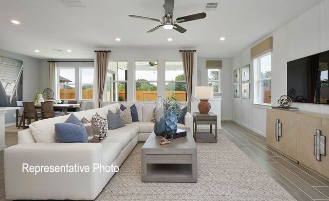 1346 Eldridge Pond Street, Dallas, TX 75126