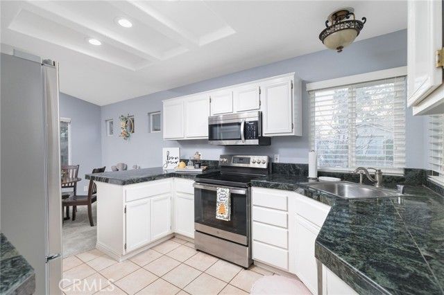 5089 Oakhurst, Banning, CA 92220