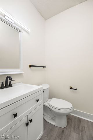 4590 Brendan Lane, North Olmsted, OH 44070