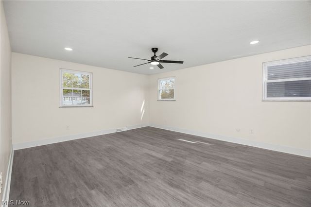 4590 Brendan Lane, North Olmsted, OH 44070