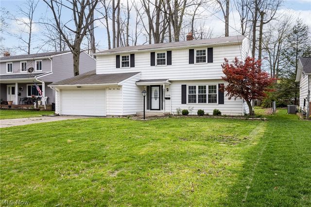 4590 Brendan Lane, North Olmsted, OH 44070