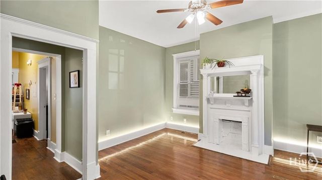 534 E Waldburg Street, Savannah, GA 31401