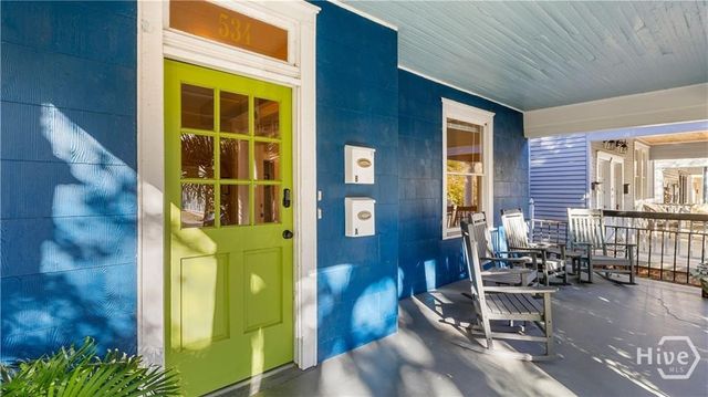 534 E Waldburg Street, Savannah, GA 31401