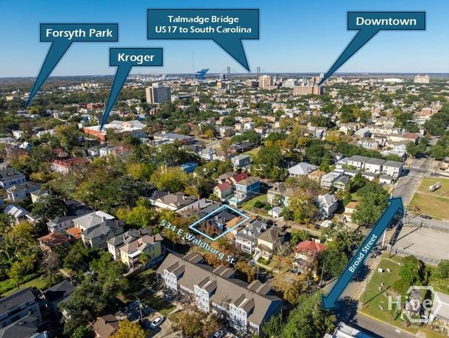 534 E Waldburg Street, Savannah, GA 31401