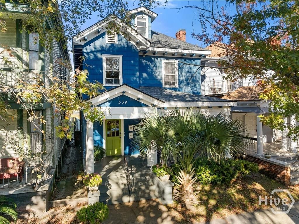 534 E Waldburg Street, Savannah, GA 31401