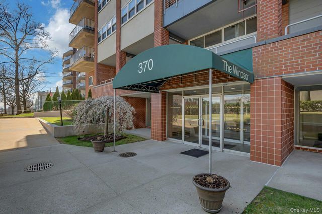 370 Westchester Avenue 6M, Port Chester, NY 10573