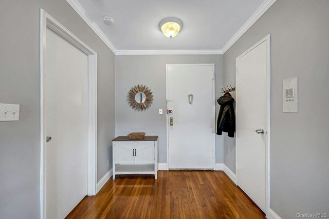 370 Westchester Avenue 6M, Port Chester, NY 10573