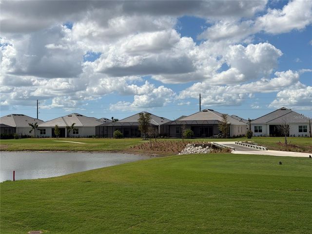 19015 SCALLOP LOOP 101, Lakewood Ranch, FL 34211
