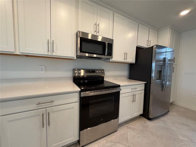 19015 SCALLOP LOOP 101, Lakewood Ranch, FL 34211