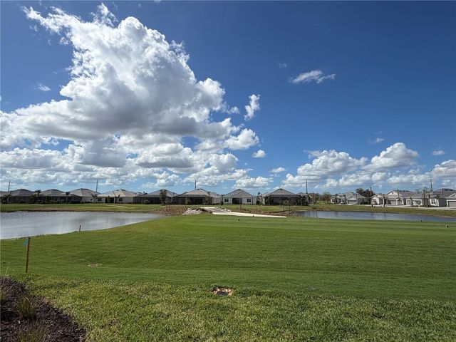 19015 SCALLOP LOOP 101, Lakewood Ranch, FL 34211