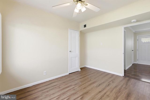 284 N OLDS BLVD, Fairless Hills, PA 19030