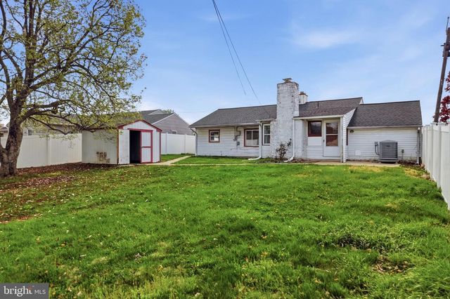 284 N OLDS BLVD, Fairless Hills, PA 19030