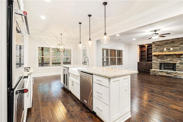 1205 Highgrove Court, Monroe, GA 30655