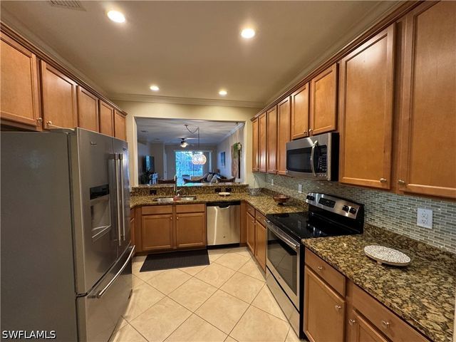 14748 Cranberry CT, Naples, FL 34114