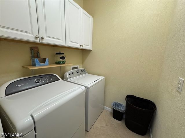 14748 Cranberry CT, Naples, FL 34114