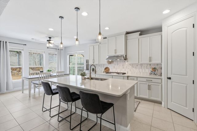 213 Birdcall Lane, Argyle, TX 76226