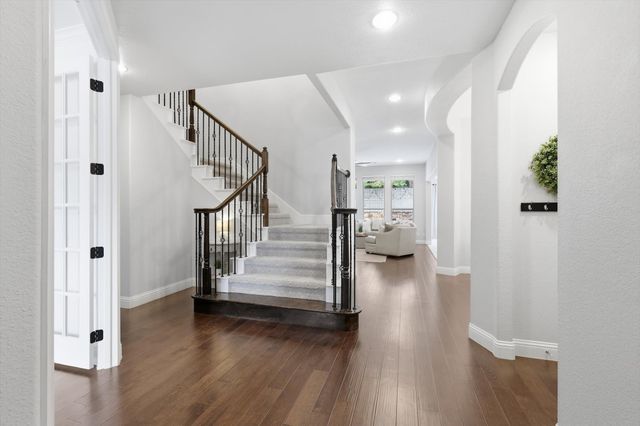 213 Birdcall Lane, Argyle, TX 76226