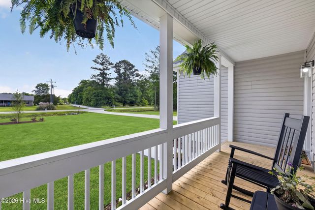 451 Governors Road SE, Winnabow, NC 28479