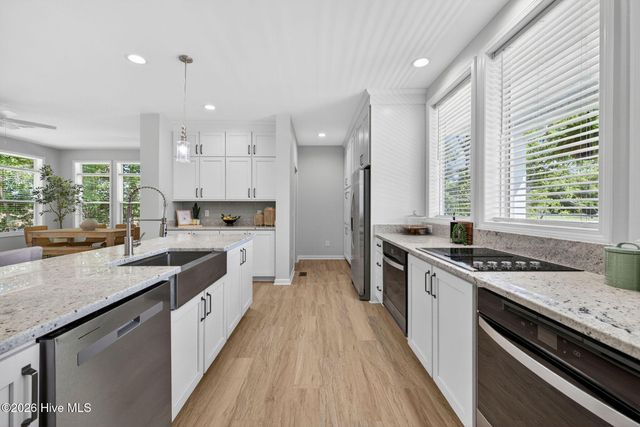 451 Governors Road SE, Winnabow, NC 28479