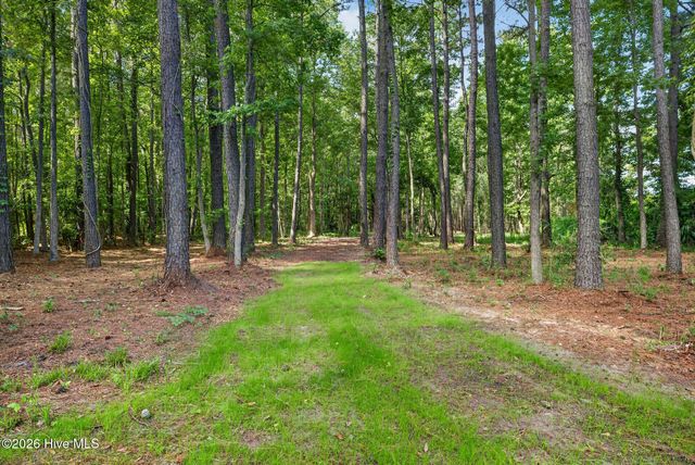 451 Governors Road SE, Winnabow, NC 28479