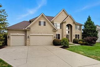 2615 Twin Pines Loop, Lewis Center, OH 43035