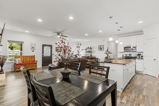 327 Walnut Street, Terrell, TX 75160