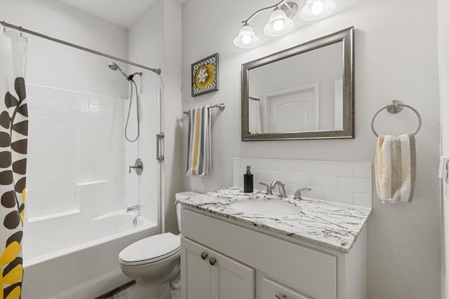 327 Walnut Street, Terrell, TX 75160