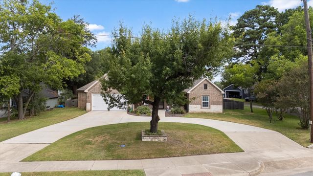 327 Walnut Street, Terrell, TX 75160