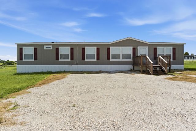 303 Mesa Ridge, Decatur, TX 76234