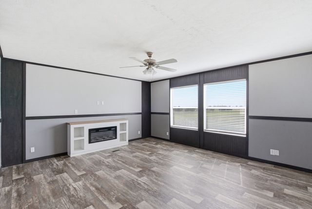 303 Mesa Ridge, Decatur, TX 76234