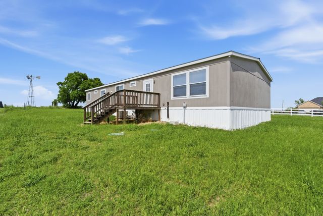 303 Mesa Ridge, Decatur, TX 76234