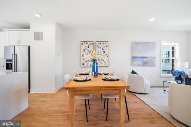 10817 CEDAR AVE, Fairfax, VA 22030