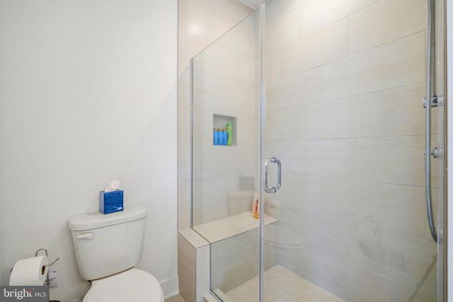 10817 CEDAR AVE, Fairfax, VA 22030