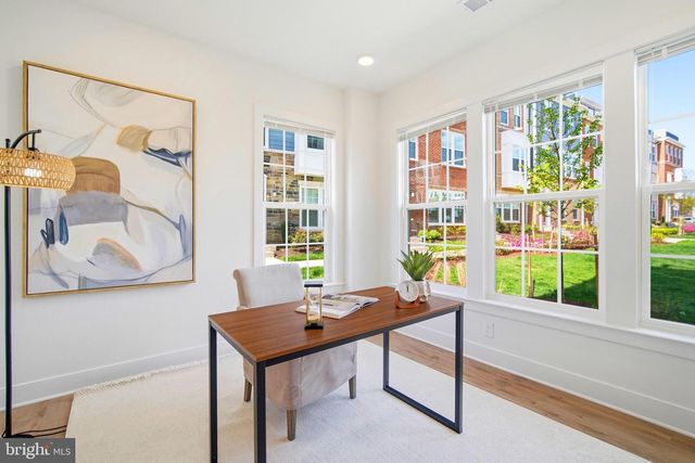 10817 CEDAR AVE, Fairfax, VA 22030