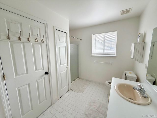 55856 Serene Drive, Macomb Township, MI 48042