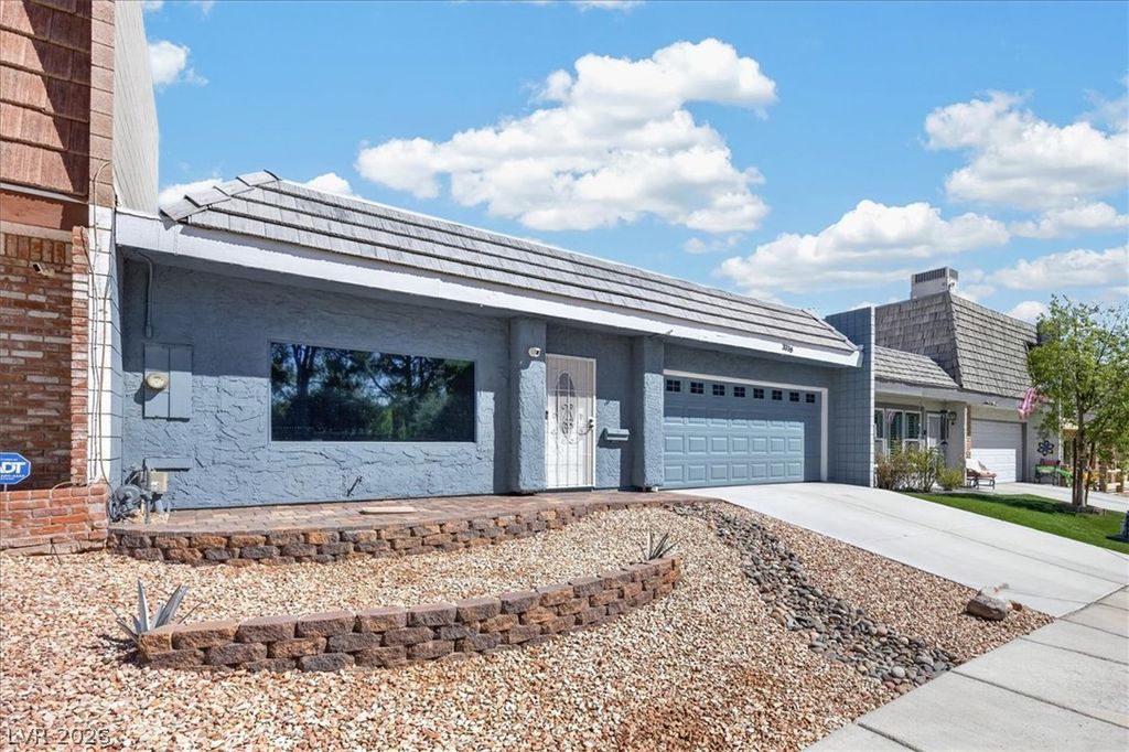 3338 Dunham Court, Las Vegas, NV 89121 — photo 3