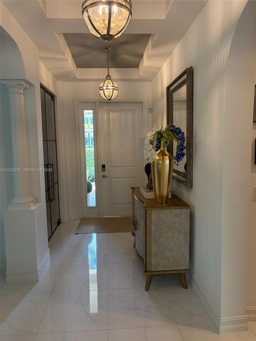 10609 SW 55th St, Cooper City, FL 33328