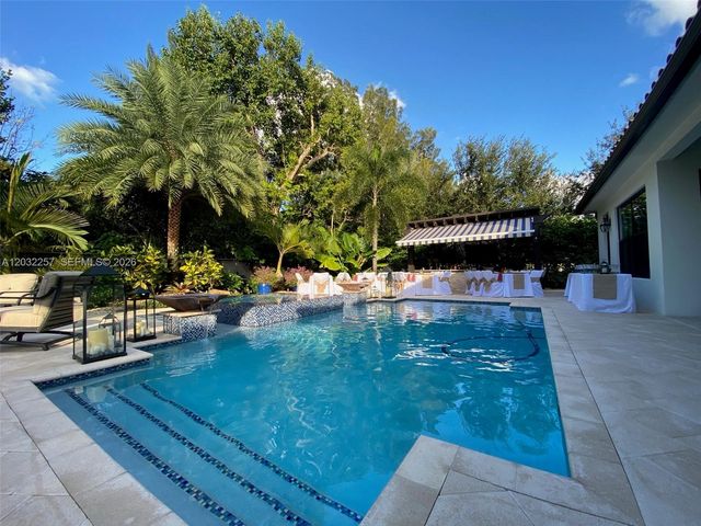 10609 SW 55th St, Cooper City, FL 33328