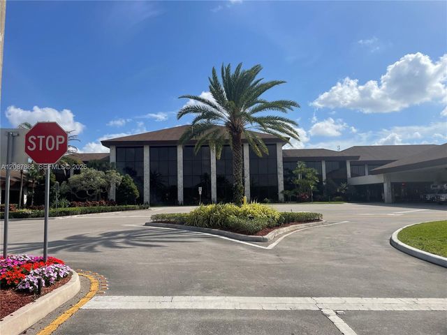 750 SW 138th Avenue 106F, Pembroke Pines, FL 33027